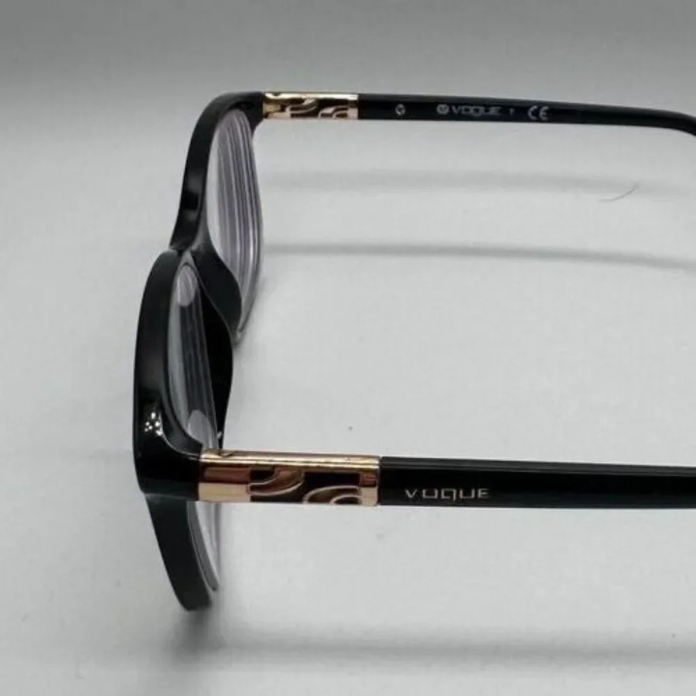 Vogue women eyeglass